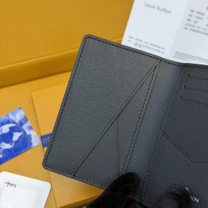 Alternative view of 300¥ Premium Full-Steel Wallet, Authentic Design, Top-Grain Cowhide Leather, 163 Dynamic, Boutique-Grade Packaging, Complete Set as Pictured: Packaging, Certificate of Authenticity, Copper Electronic Tag, Gift Bag! M30537